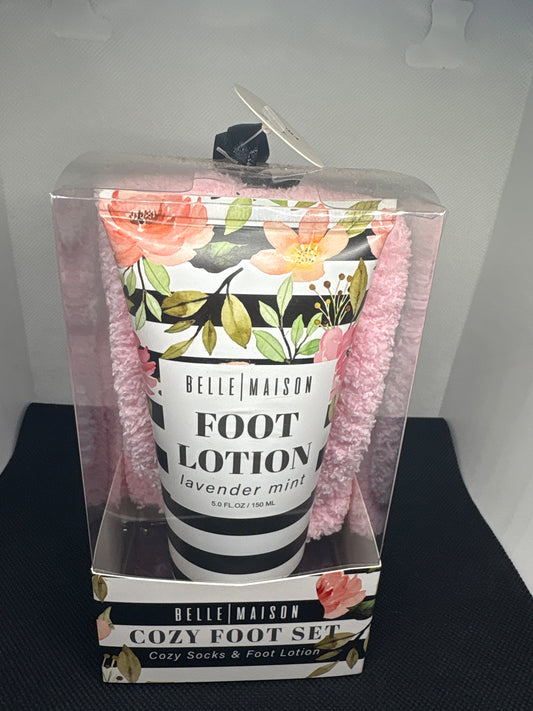 Cozy Foot Set Cozy Socks & Foot Lotion Gift For Hardworking Women Belle Maison