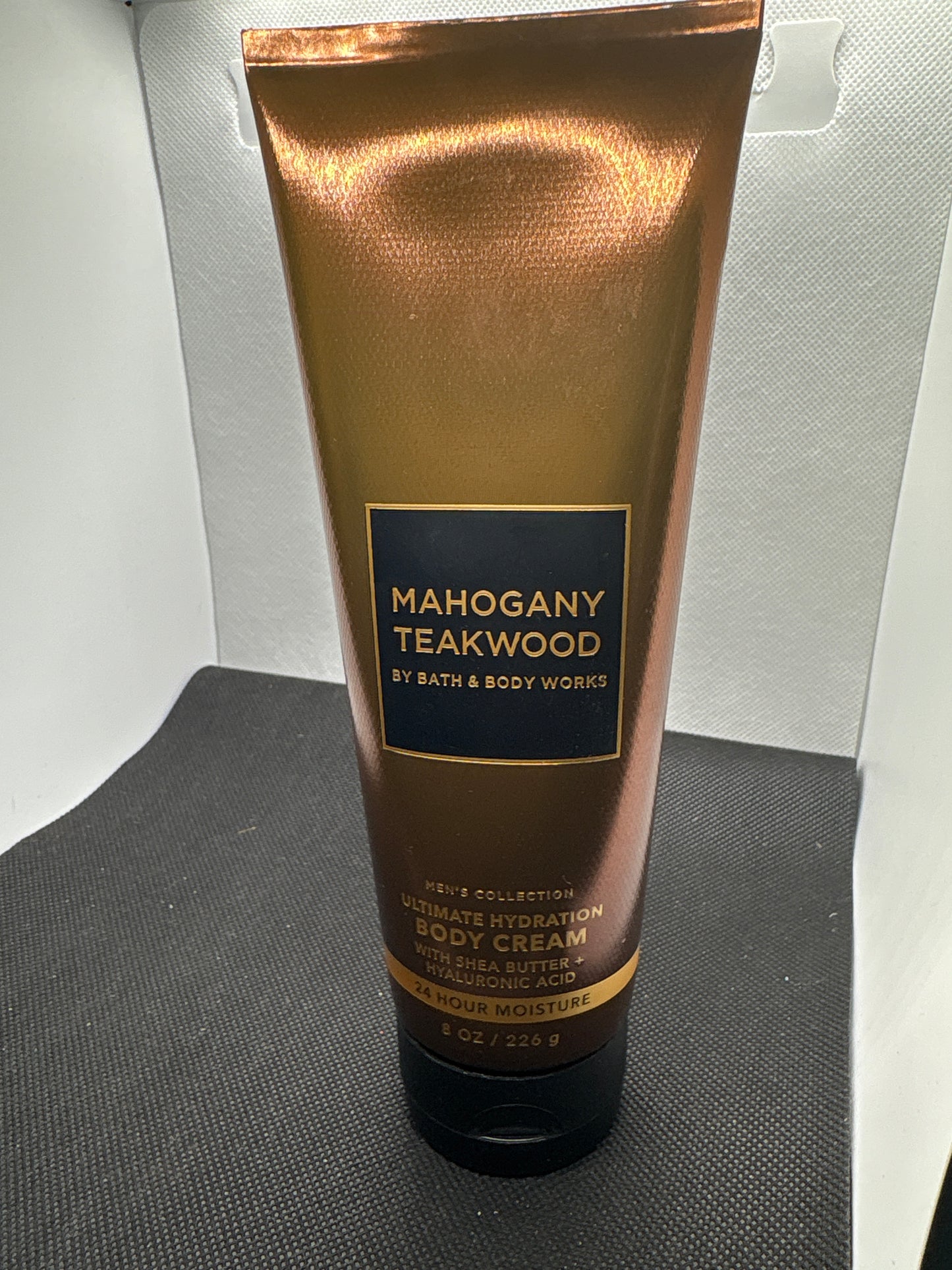 BATH & BODY WORKS MAHOGANY TEAKWOOD MEN'S COLLECTION BODY CREAM 8 OZ