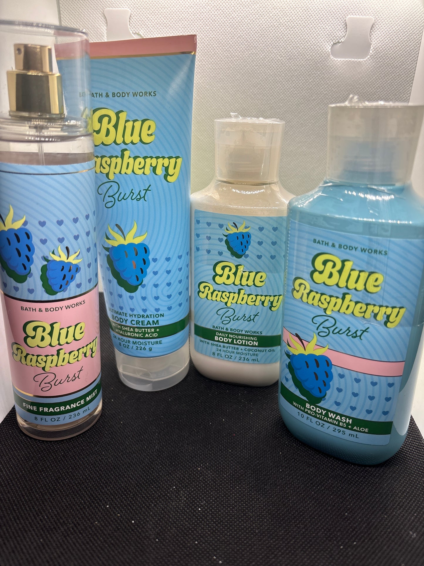 Bath & Body Works Blue Raspberry Burst 4pc Set- Cream, Mist, Lotion, Body Wash
